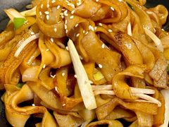 素炒河粉-万龙洲海鲜(南新仓店)