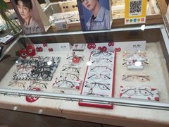 -视野联行眼镜(西站中天健广场店)