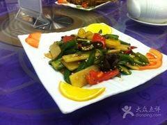 淮山黑木耳炒秋葵---32蚊/例-佛有缘素食馆·荔湾老字号(陈家祠首店)