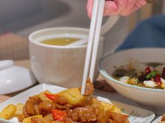 -老乡鸡(上海白玉兰广场店)