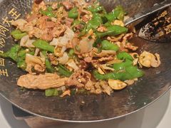 -费大厨辣椒炒肉(高铁吾悦广场店)