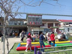 -小鱼草莓采摘园农家乐·小鱼餐厅