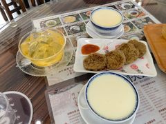-周大娘牛乳(旧寨古村总店)