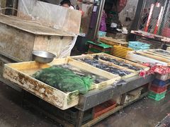 -七宝蔬菜农副产品综合交易市场-停车场