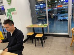 -老乡鸡(南京首创立方店)