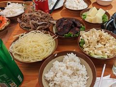 -黔三一夺夺粉酸汤火锅(百信店)