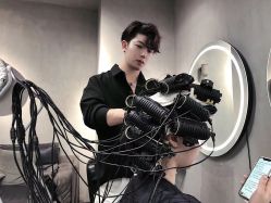 -SEBASTIAN塞巴斯汀