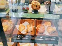 面包甜点陈列柜-星巴克(大梅沙8号仓店)