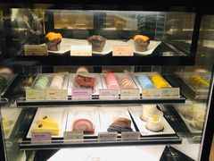 面包甜点陈列柜-麦当劳(朝阳路得来速店)