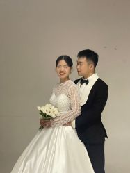 -唯一旅拍·颂当代影像艺术中心(上城店)