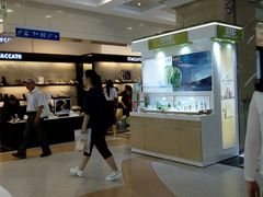 -上海置地广场(南京东路店)