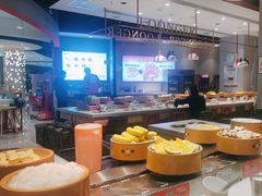 -龍歌自助小火锅(市北CBD万达店)