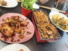 -红东阁东北菜烤肉酒馆(CROSS万象汇店)