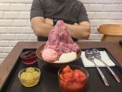 多肉葡萄绵绵冰-Ice Monster冰馆·CNN评选全球十大甜品(国贸商城店)