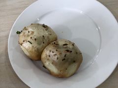 -老西白点心店
