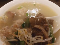 生滚猪红汤-伍湛记 · 广州老字号(龙津中路店)