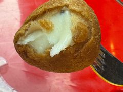 -BHC炸鸡(明洞总店)