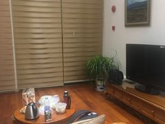 -上海怡沁园度假酒店