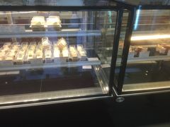 面包甜点陈列柜-红宝石·鲜奶小方(长阳店)
