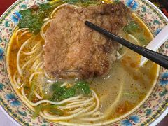-金杨拉面王小吃面馆·牛三宝面·红烧牛肉粉
