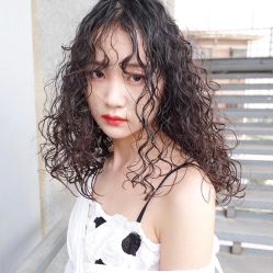 -AYO SALON