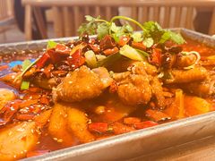 糯鲜芋耙脚鸡-将军府·鸡毛店(武侯祠店)
