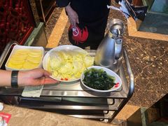 -七欣天香辣蟹火锅(上海安亭新源路店)