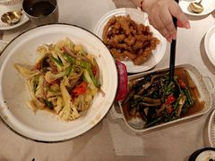 -耶里夏丽·丝路新疆菜·清真食品(徐汇南丹东路臻选店)