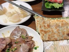 -乡土黄·鲜牛肉火锅·小龙虾(兴业街店)