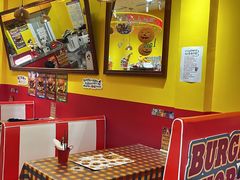 -万能料理屋(钟鼓岭路店)