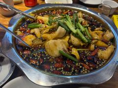 -乡土特色.冷锅鱼.牦牛肉汤锅