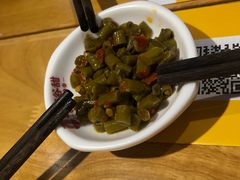 -呷佬·长沙手工米粉(金沙江路店)