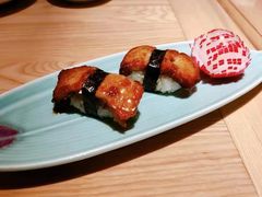 鹅肝手握寿司-隐泉京望日式料理(太和广场店)