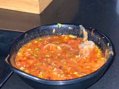 -果松木炭酸菜铜火锅·外婆参鸡汤