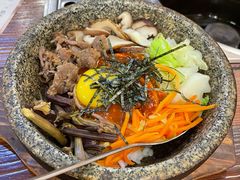 牛肉石锅拌饭-意成料理