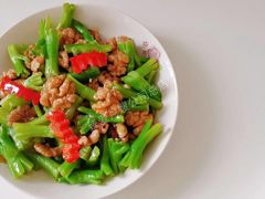 -臻爱住家月嫂育儿嫂(万达店)