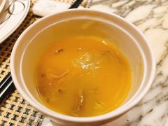 -雍和会海鲜姿造自助(湖东路店)