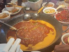 -小媳妇重庆火锅(海莲路店)