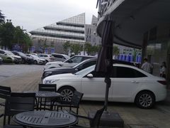 -红星美凯龙（金桥商场店）-地上停车场