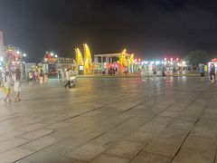 -东港音乐喷泉广场