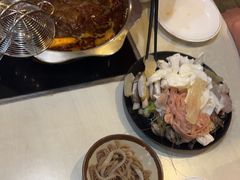 -尚品海鲜肥牛自助火锅(湖明店)