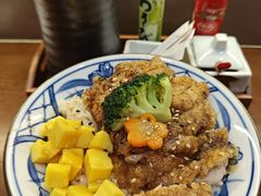 -8PINTS八品脱·日料·烧鸟·精酿小酒馆(莘庄店)