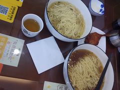 -百年老字号·观振兴蟹黄面·三虾面·苏式面(观前街富仁坊巷店)