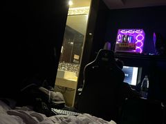 -粤塔x电竞酒店(深圳龙华大浪后浪新天地店)