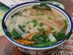 敲鱼汤-长人馄饨铺(解放街店)
