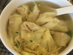 -笑来喜馄饨小笼工坊店(湖滨街店)