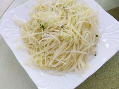 -湘里湘亲饭店(闸坡店)