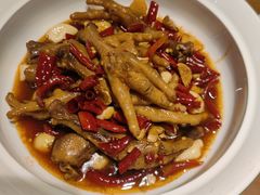 卤鸡爪-费大厨辣椒炒肉(黄兴中心广场店)