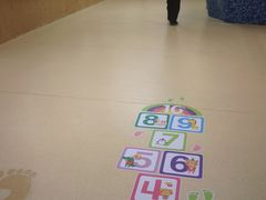 -蓝旗亲子游泳(范湖万达广场店)