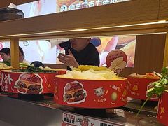 -龍歌自助小火锅(市南金茂湾店)